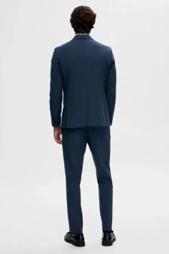 Americana Slim Fit estilo punto confeccionada con Lenzing Ecovero
