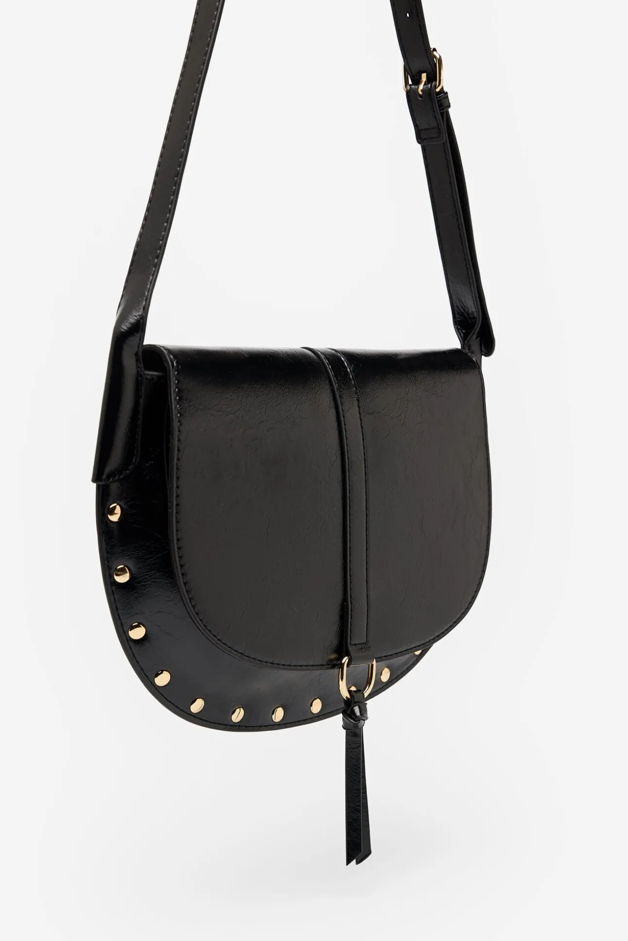 Bandolera solapa tachas