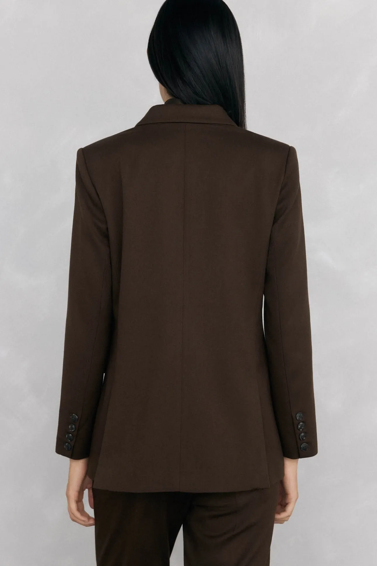 Blazer chocolate doble botonadura