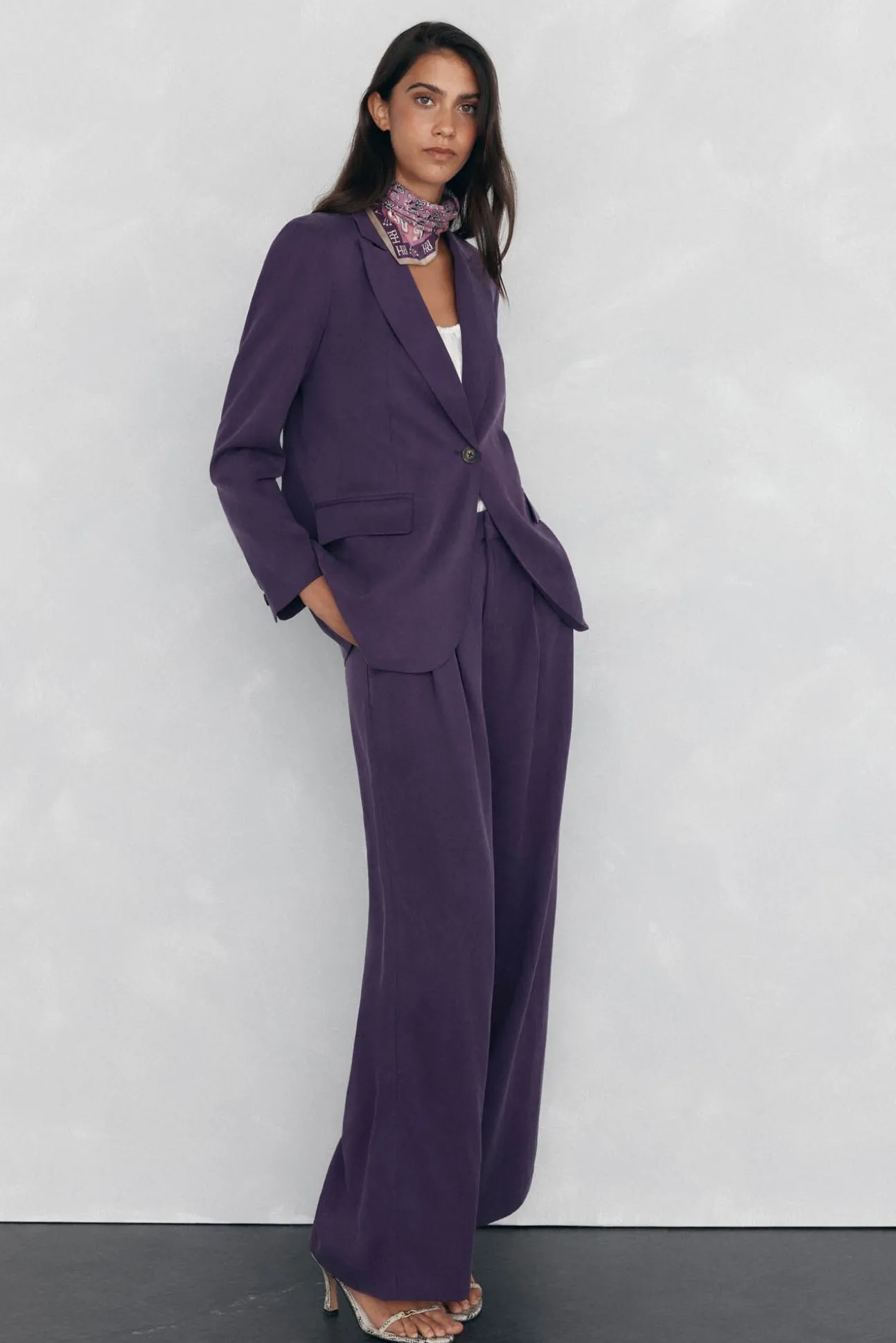 Blazer regular fit morada