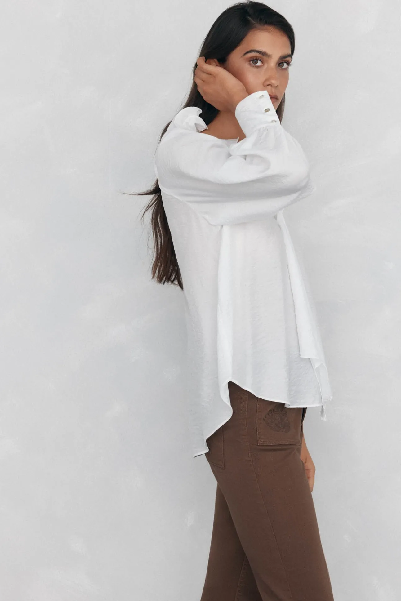 Blusa amplia lisa