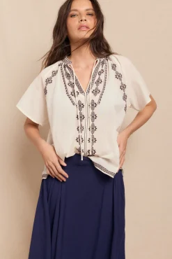 Blusa bordados