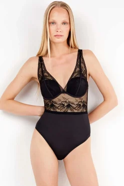 Body con foam escote en V