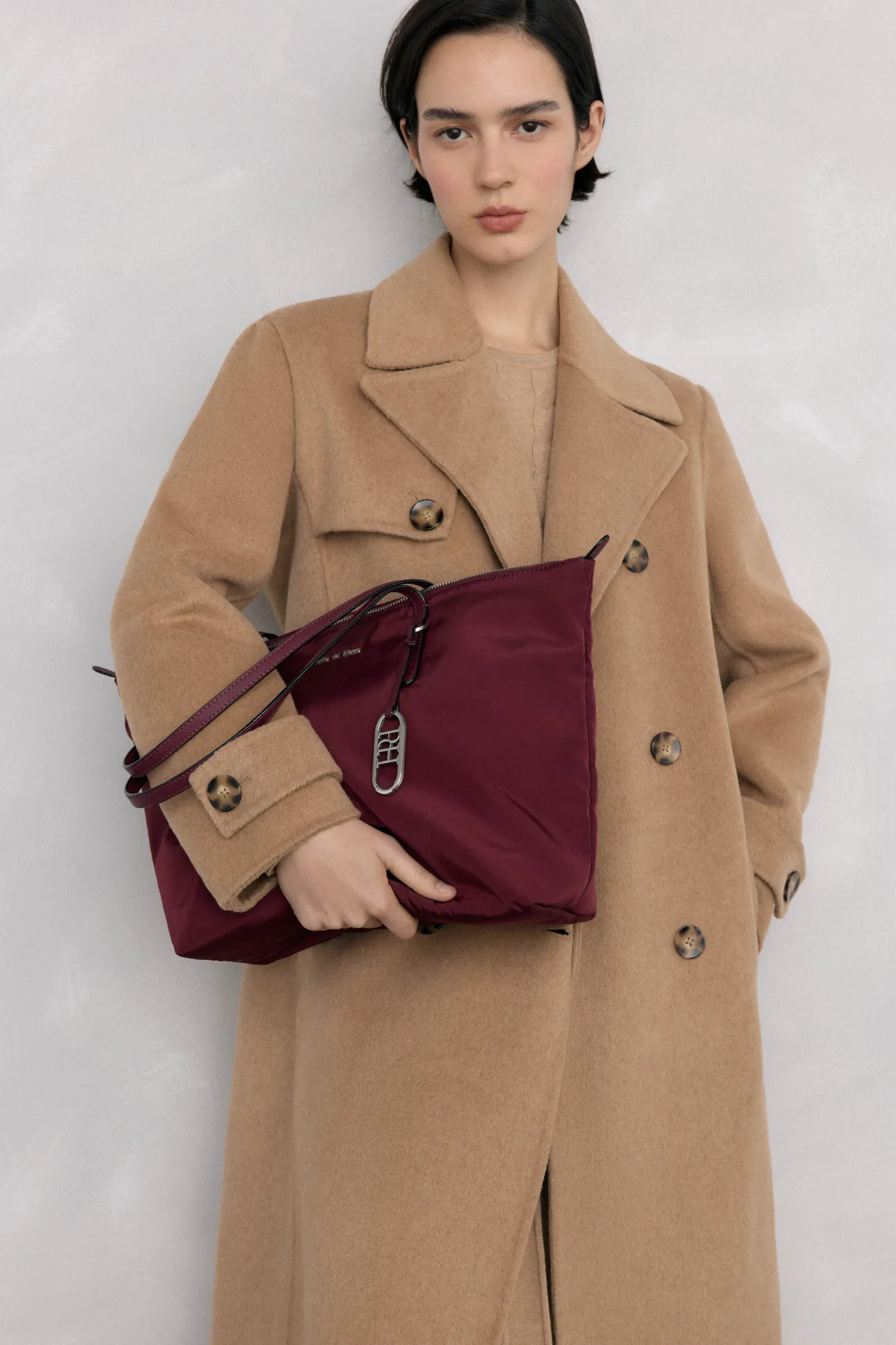 Bolso shopper nylon con cremallera