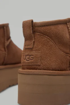 Bota Classic Ultra Plataforma