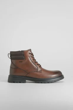 Bota de piel montaña de COMFEET