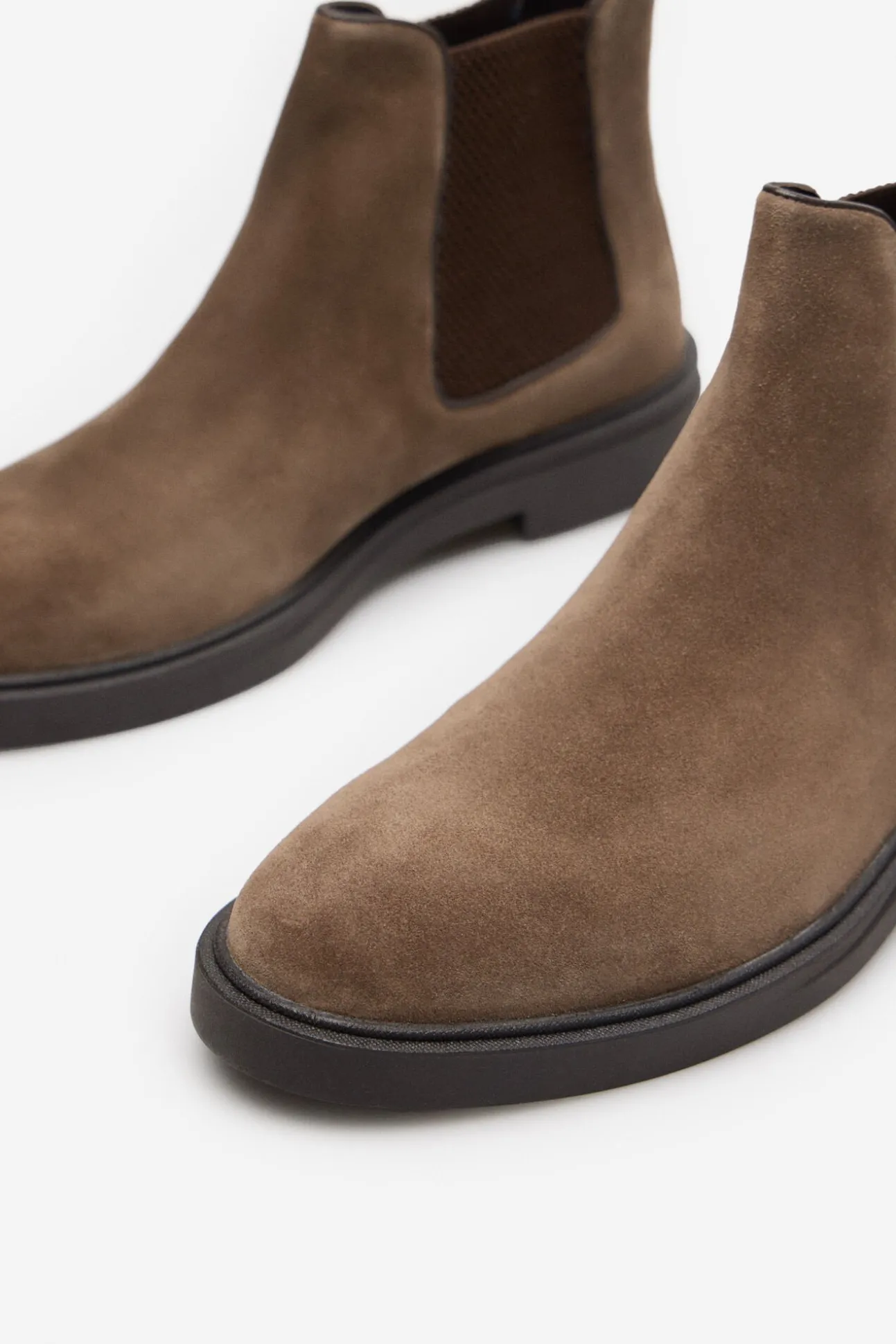 Bota piel gomas laterales