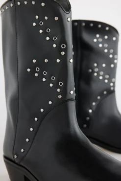 Bota piel tachas