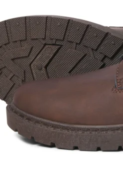 Botas estilo montaña