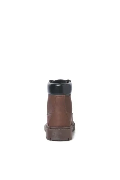 Botas estilo montaña