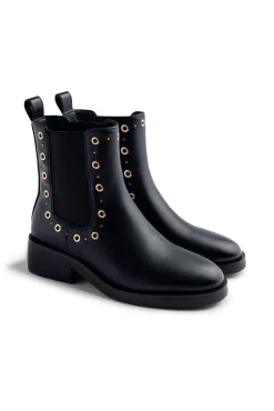 Botines chelsea tachas y ollados halma