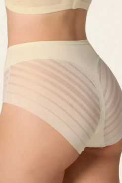Braga faja clásica con control moderado de abdomen y bandas en tul