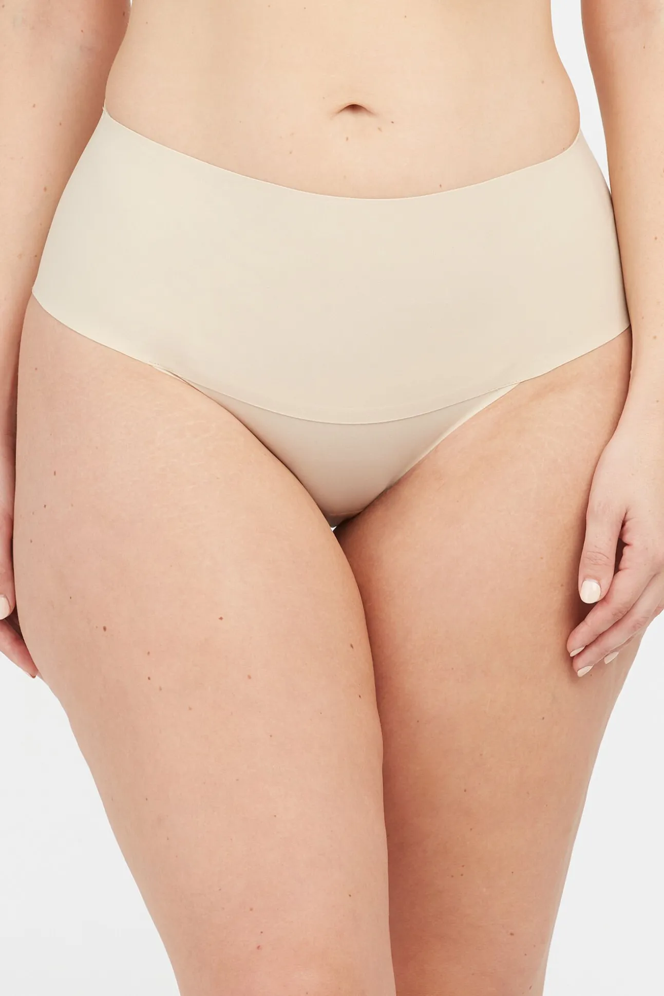 Braga moldeadora invisible nude Spanx