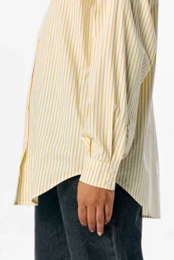 Camisa amplia rayas