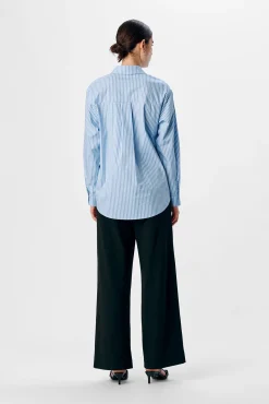 Camisa amplia rayas