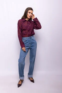 Camisa bordada flores