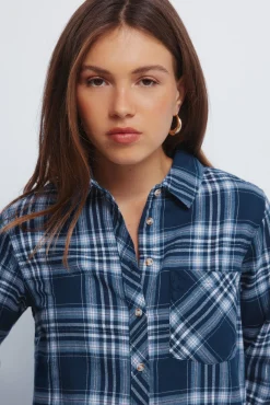 Camisa cuadros lurex bolsillo