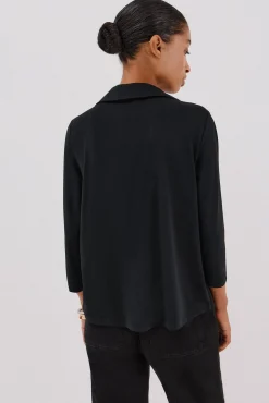 Camisa elástica botones