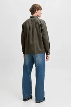 Camisa estilo sarga