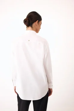 Camisa lisa desfile
