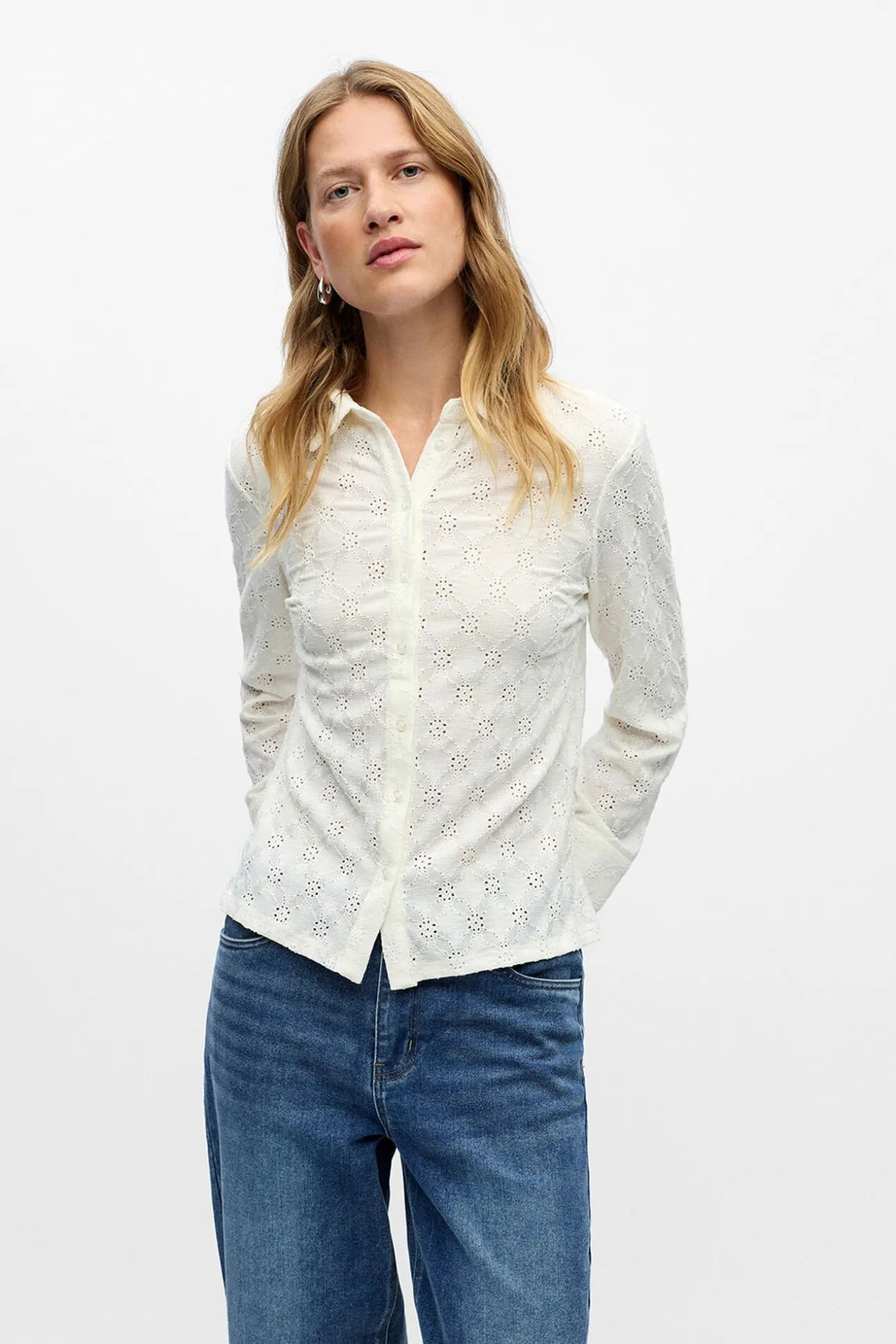 Camisa tejido bordado