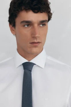 Camisa vestir estructura non iron + antimanchas slim fit