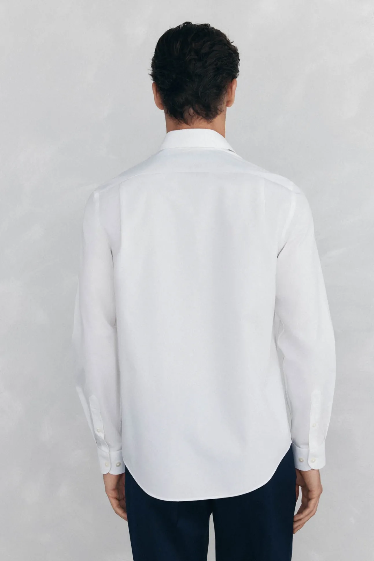 Camisa vestir lisa non iron + antimanchas