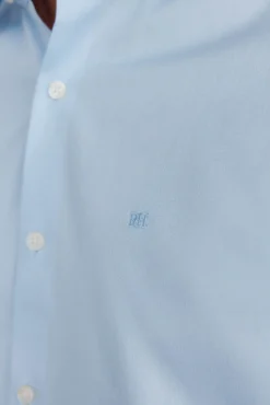 Camisa vestir lisa non iron + antimanchas