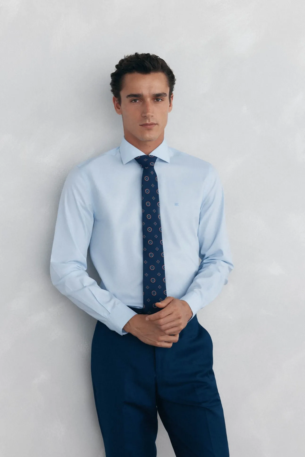 Camisa vestir lisa non iron + antimanchas slim fit