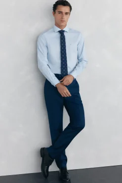 Camisa vestir lisa non iron + antimanchas slim fit