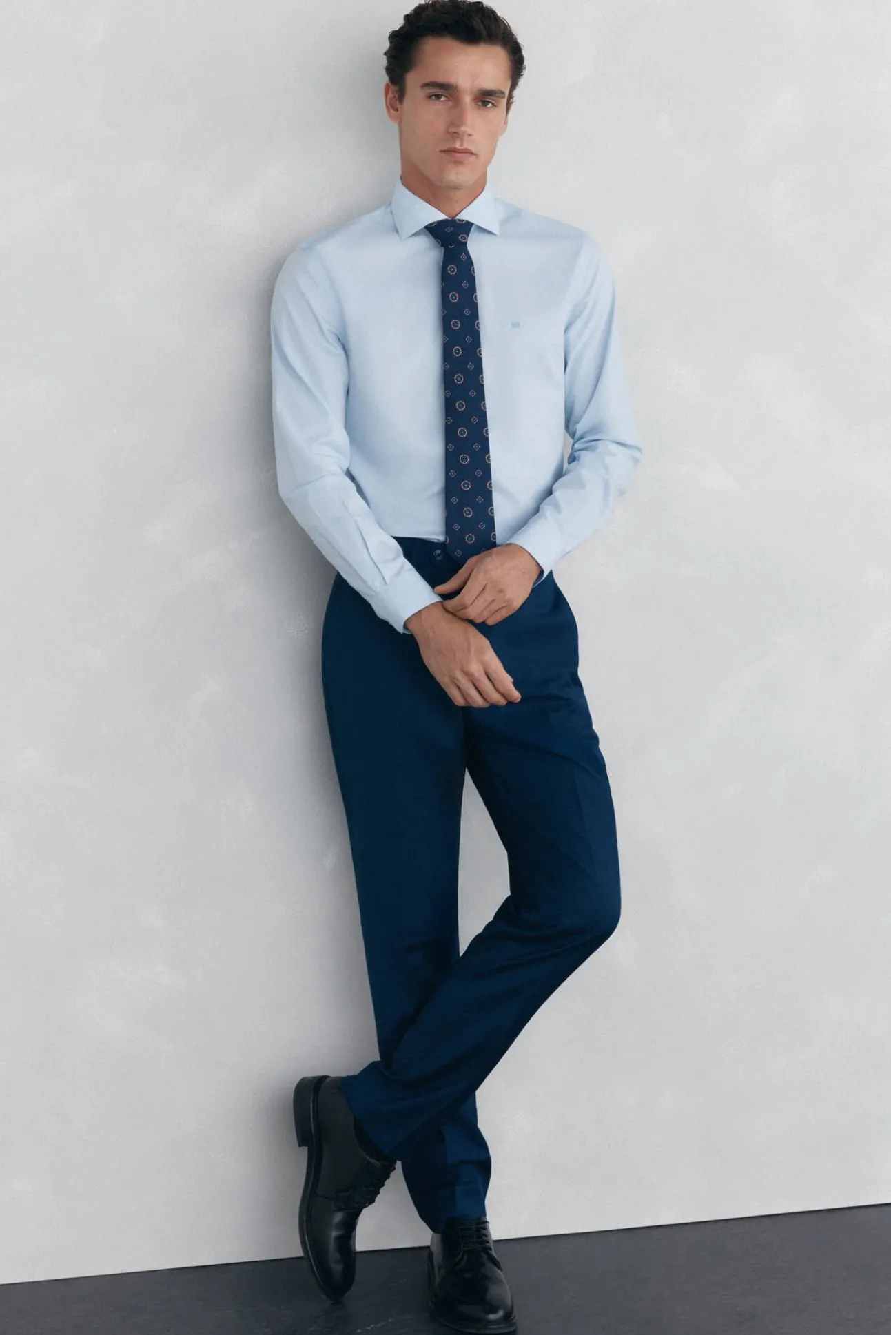 Camisa vestir lisa non iron + antimanchas slim fit