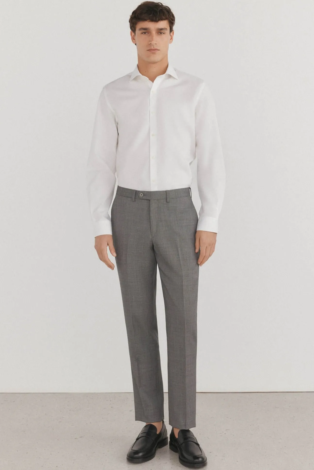 Camisa vestir lisa non iron + antimanchas