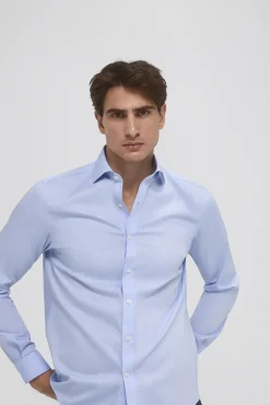 Camisa vestir non iron y antimanchas lisa tailored fit