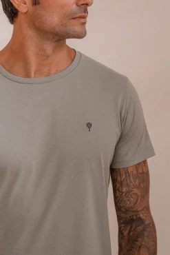 Camiseta Básica
