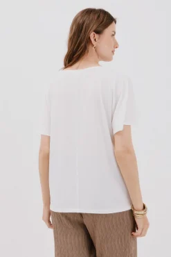 Camiseta básica fluida