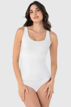 Camiseta de control moderado con doble capa en abdomen