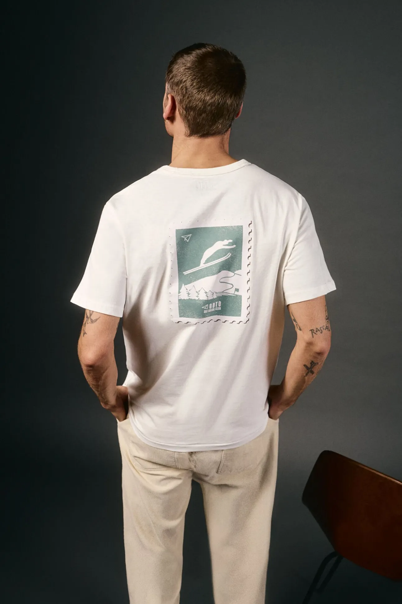 Camiseta gráfica
