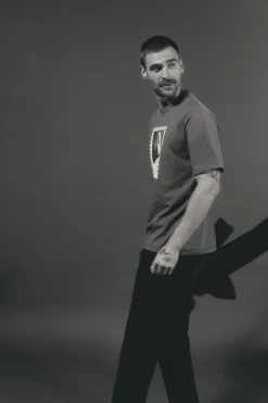 Camiseta gráfica lavada