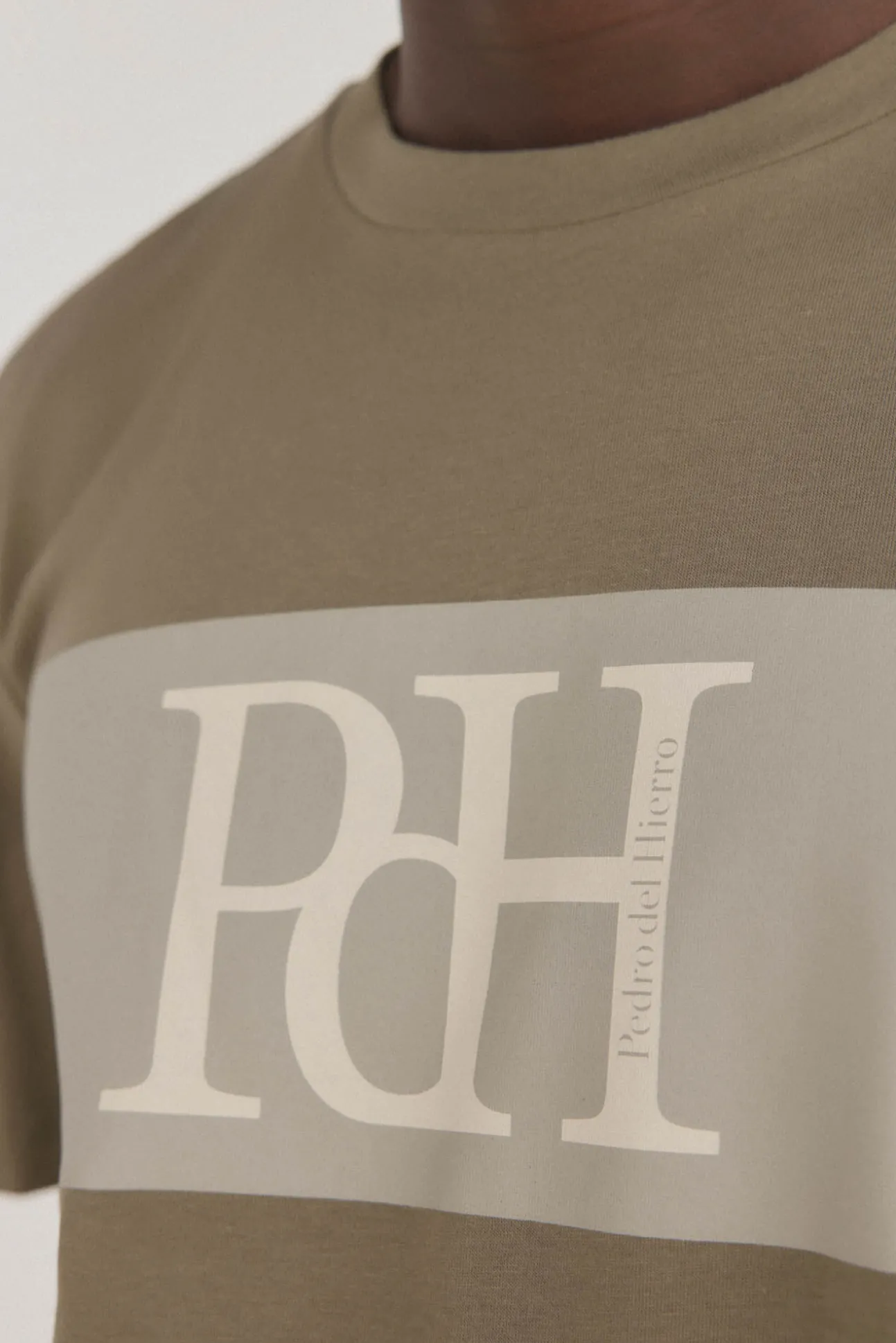 Camiseta logo