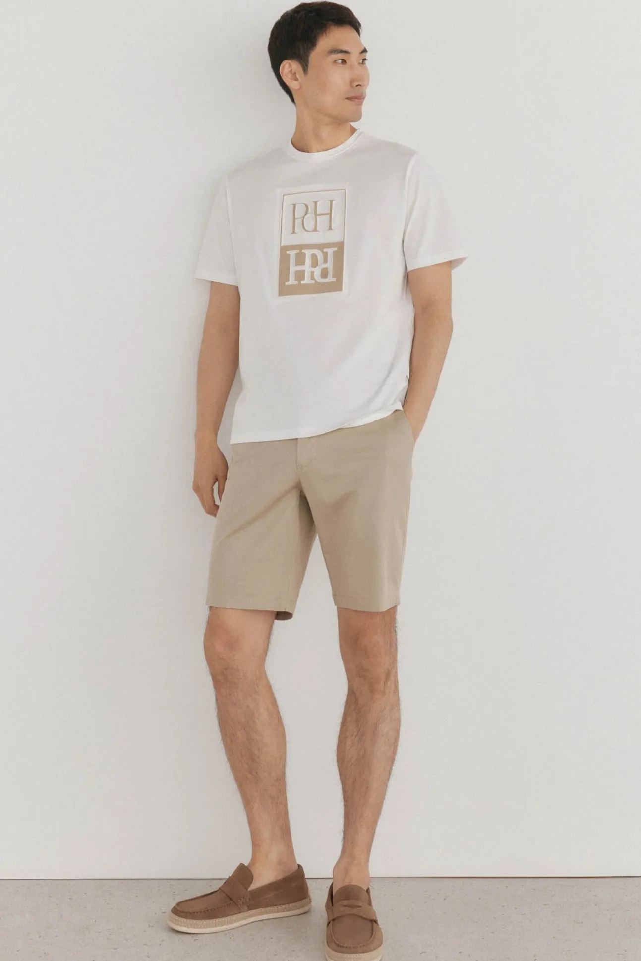 Camiseta logo relieve