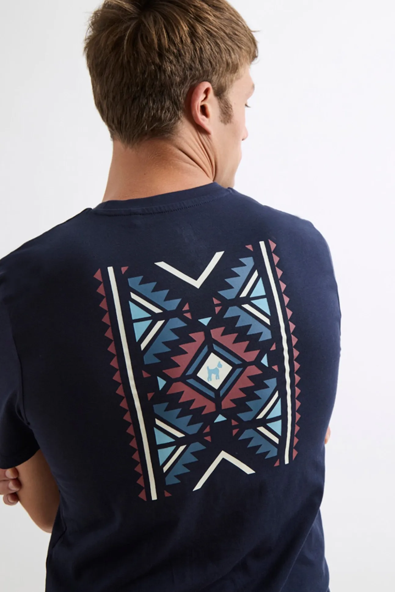 Camiseta Étnica