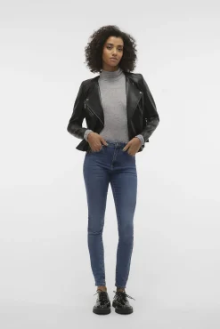 Cazadora biker de polipiel de mujer