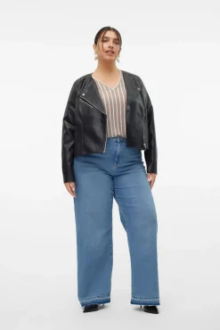 Cazadora efecto piel Curve