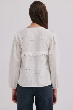 Celia. Blusa romántica