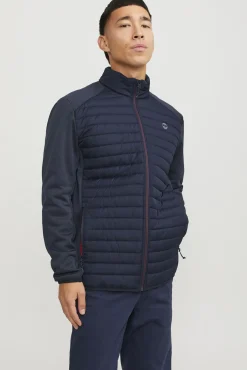 Chaqueta acolchada cuello alto