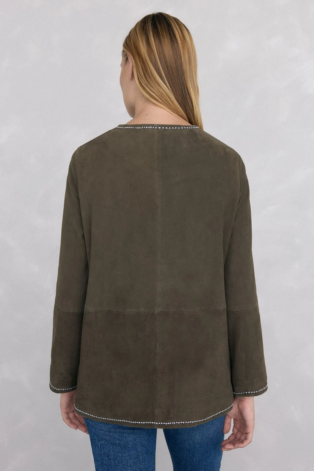 Chaqueta bordada ante