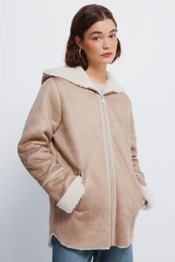 Chaqueta doble faz capucha
