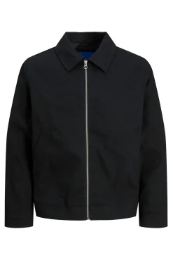Chaqueta estilo cortavientos