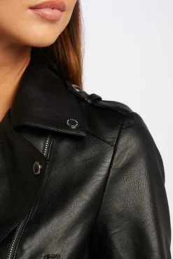 Chaqueta recta con cuello con muescas