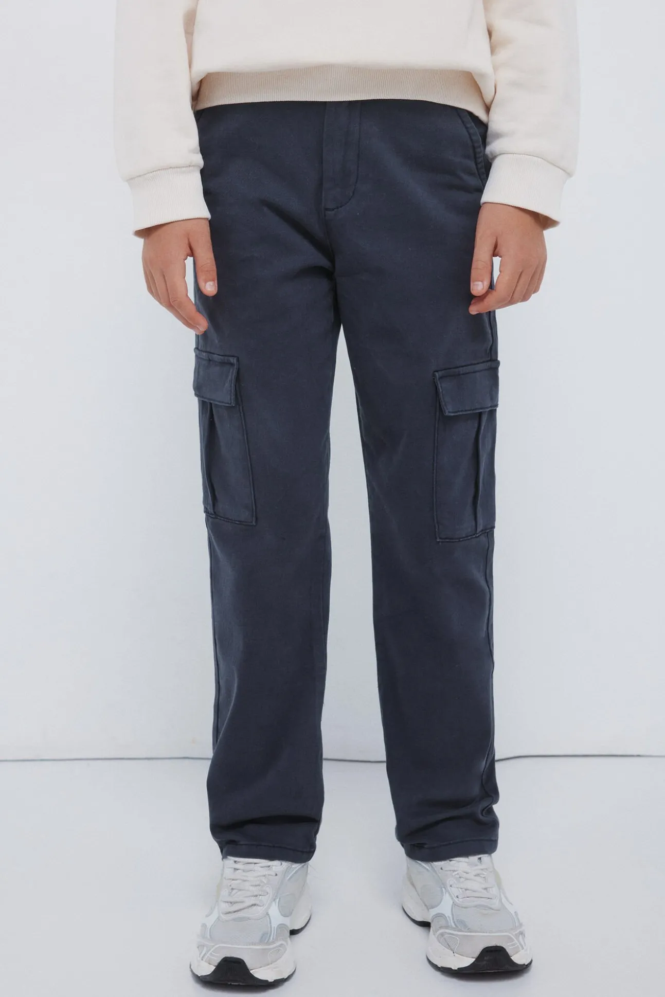 Chino cargo niño niño